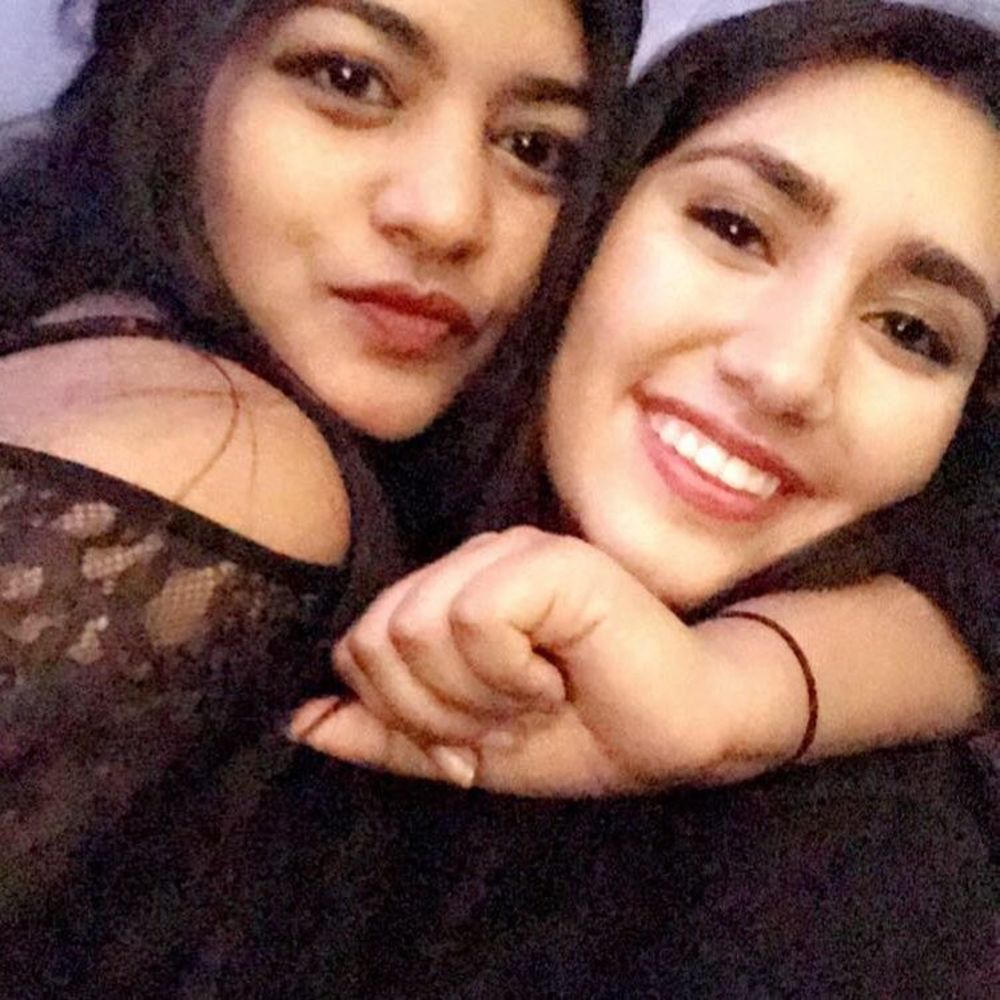 Meet your Posher, Amina